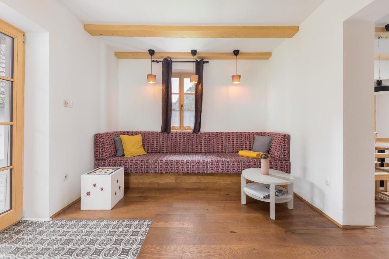 Hisa Na Soncu / Sun House Apartment